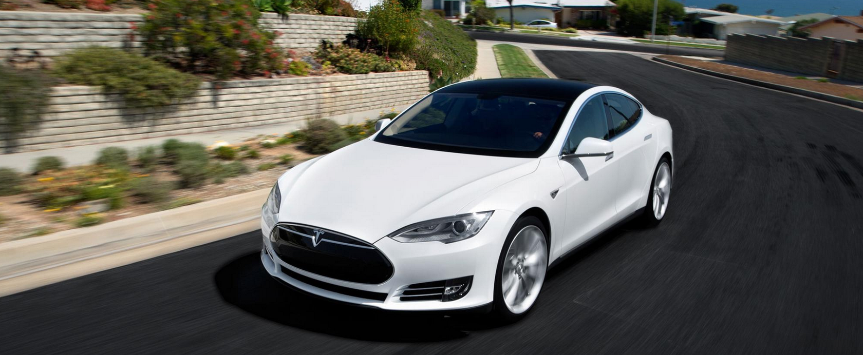 Tesla S