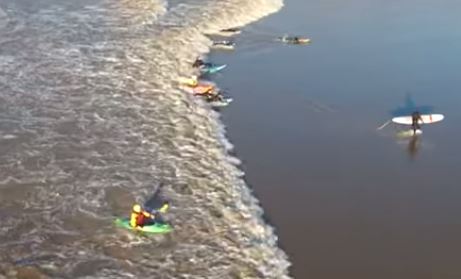 Severn Bore Surfing Enthusiasts Brave Icy Conditions To Catch Those ...