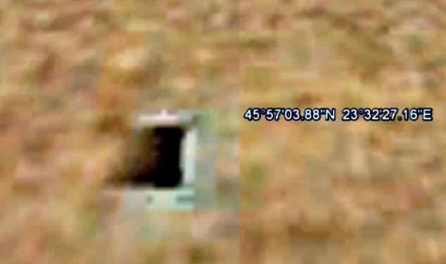 Mars alien underground entrance