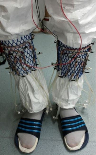 Wearable urine socks that generate electricity