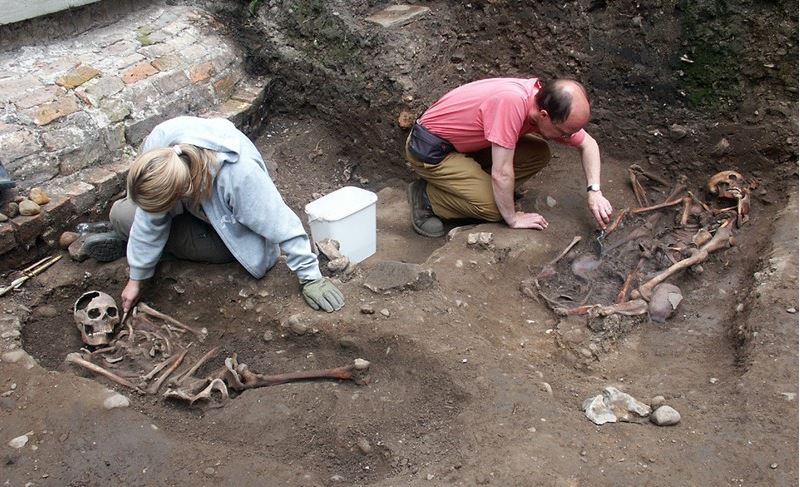 Roman age decapitated bodies found in York