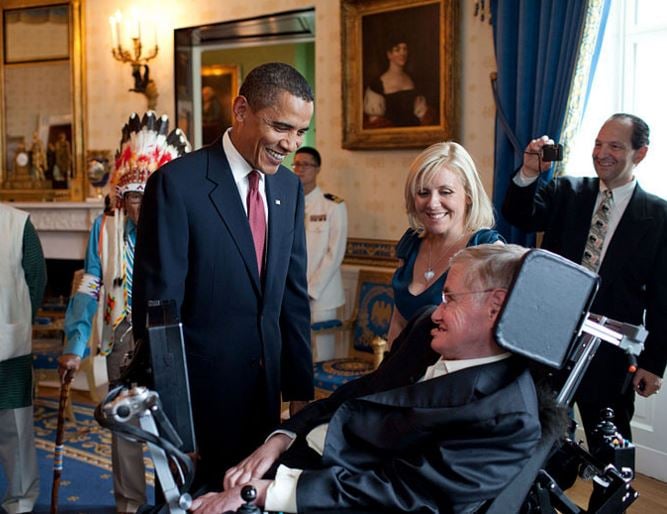 Hawking with President Barack Obama