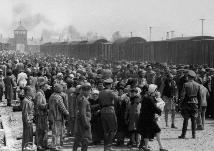 Hungarian Jews at the concentration camp