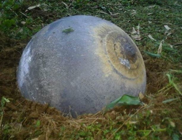 Metal ball crashed to the groun in Tuyen Quang VietNam