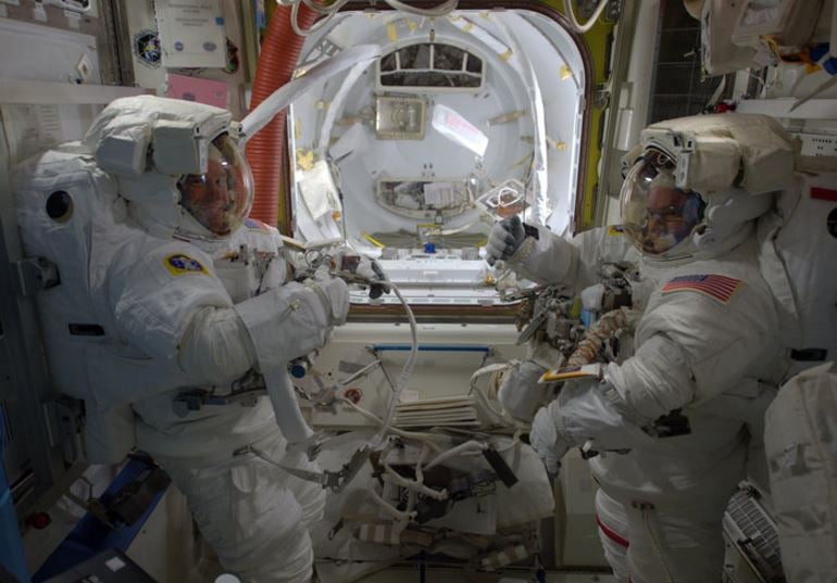 Preparing for the spacewalk in ISS