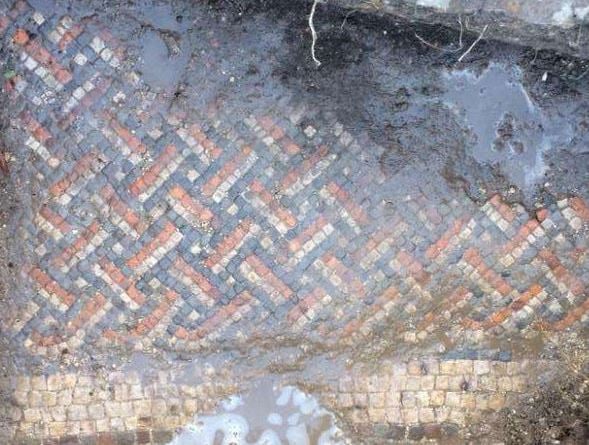 Mosaic found at Roman Villa