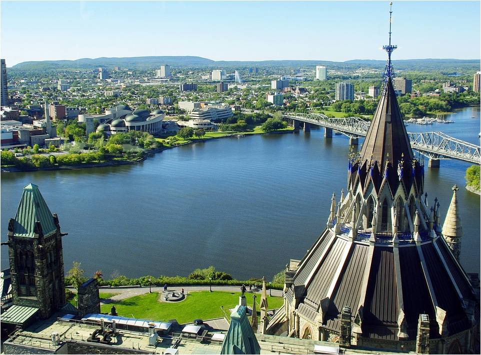 green electricity ottawa river parliament