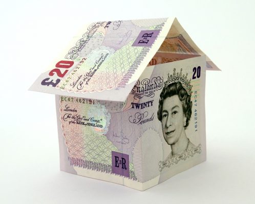 reform UK taxes - house of £20 notes