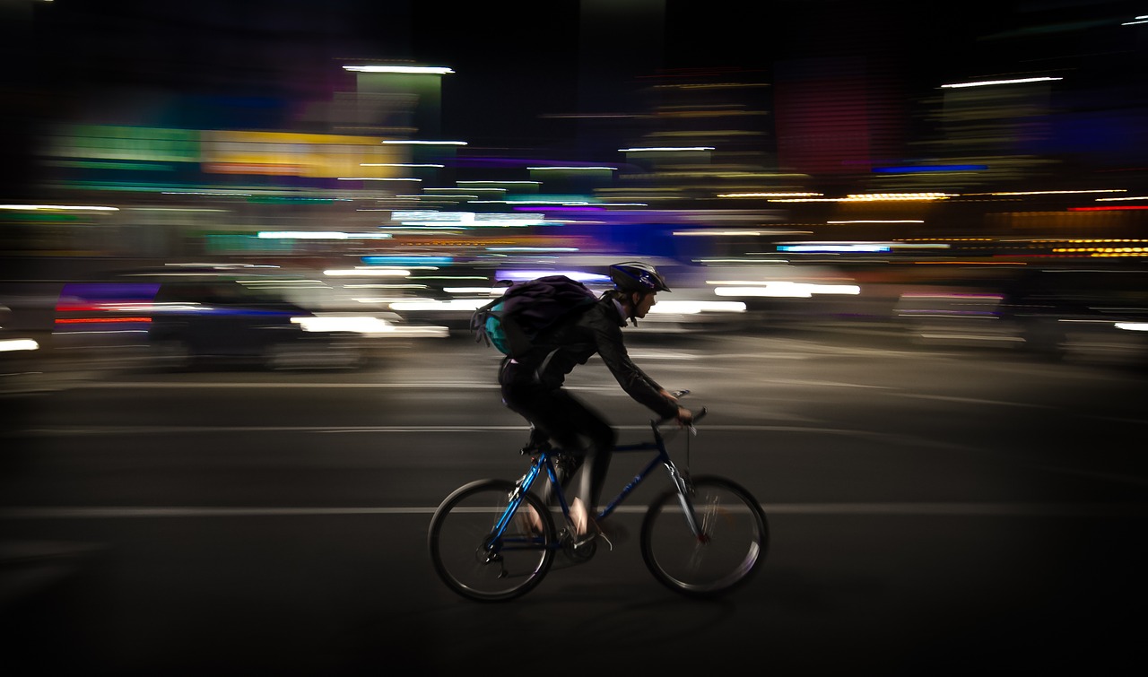 logistics in cities bicycle courier at night pixabay-1214227