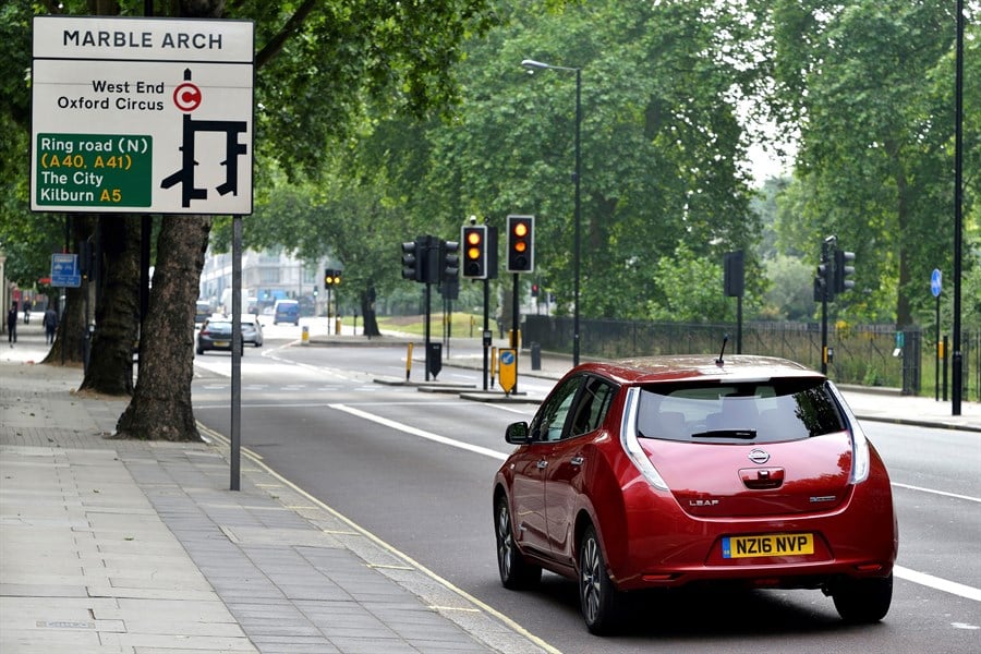 Uber drivers - Nissan LEAF in London