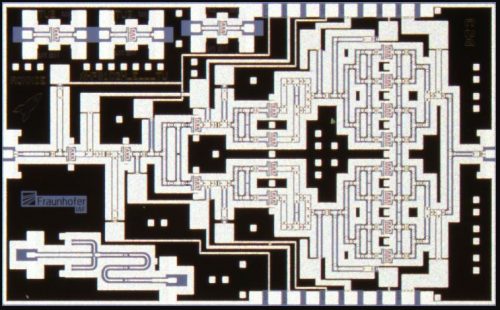 E-band amplifier chip - Gallium Nitride technology