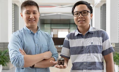 KAUST students who helped make the cube