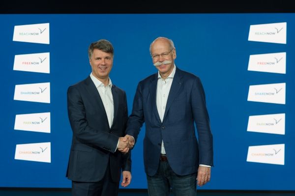 L-r: Harald Krüger, Chairman of the Board of Management of BMW AG, and Dieter Zetsche, Chairman of the Board of Management of Daimler AG and Head of Mercedes-Benz Cars. Berlin, 22 February 2019