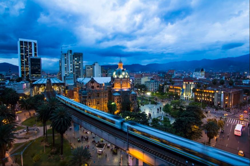 Eternal spring - Colombia city of Medellin