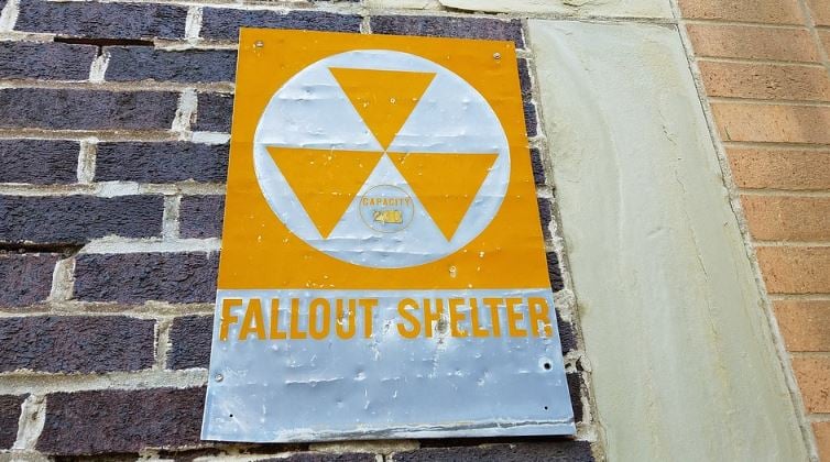 Nuclear explosioin fallout shelter image 4324989043790