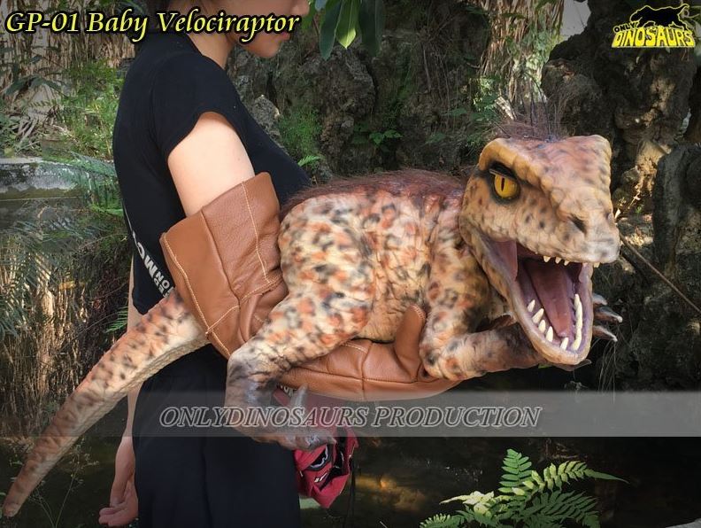 Amusement park dinosaur puppet image 44444