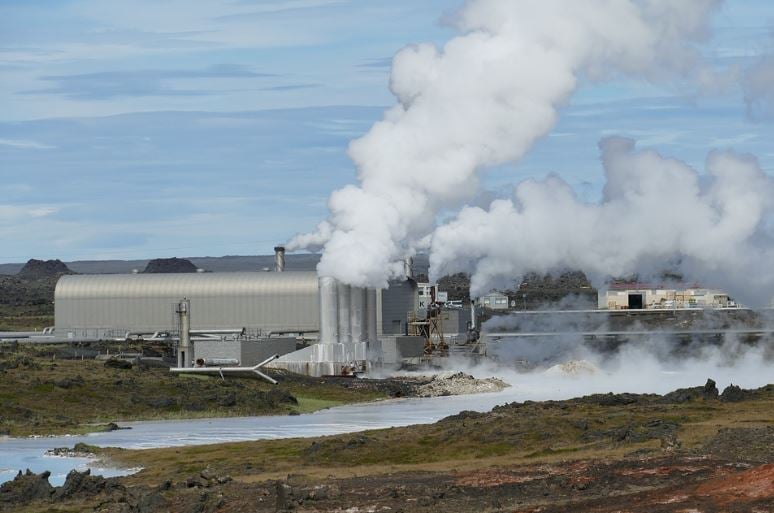 Geothermal plants produce electricity image 3