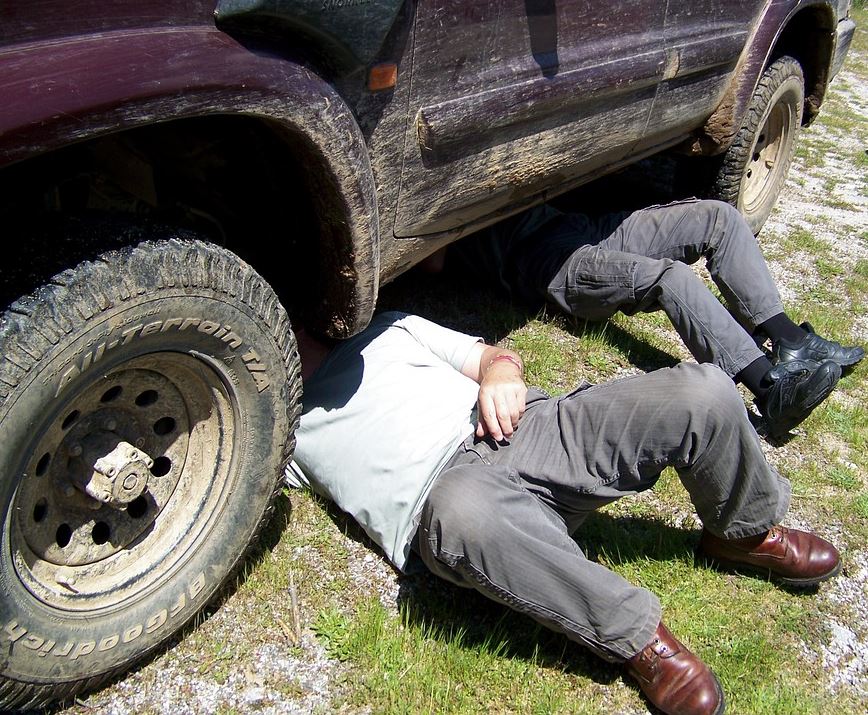 Blown engine - car breakdown image 493992