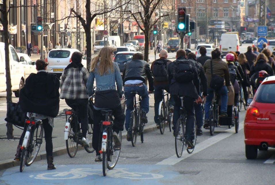 Commute by bicycle - the Netherlands