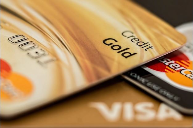 Image of credit cards - payday loan article 3