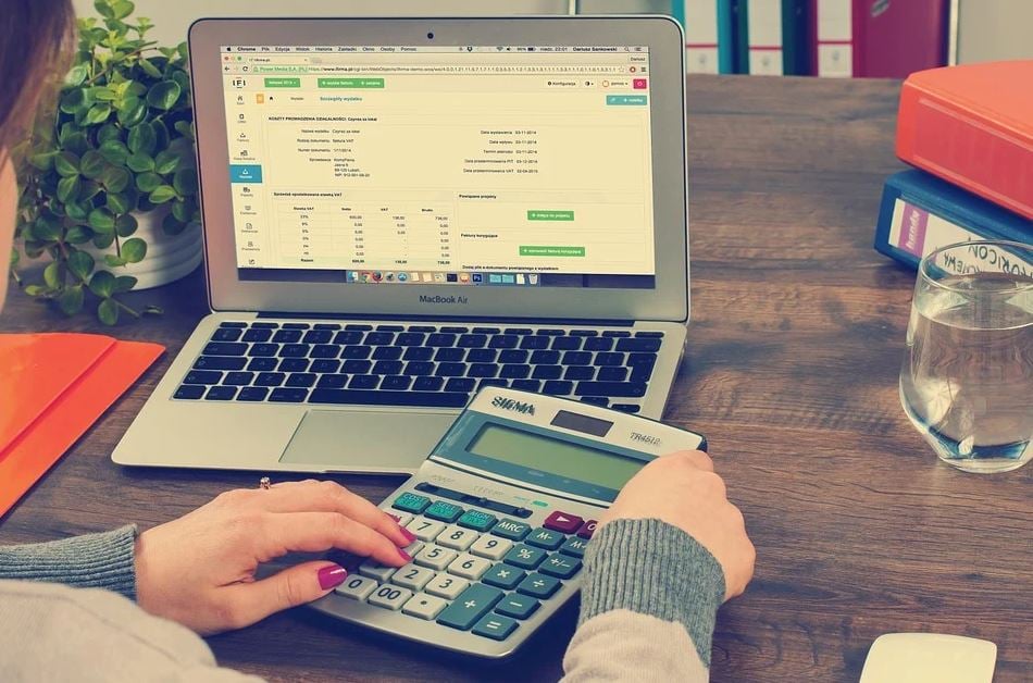 Keep your startup on track - bookkeeping system 3322
