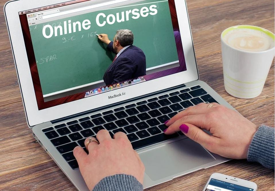 Top Schools to Study Business online course 39393993