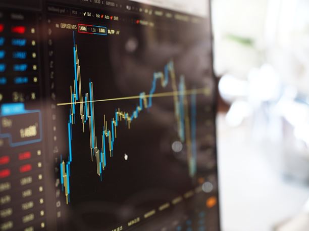 Guide to P-E ratios - 439849849