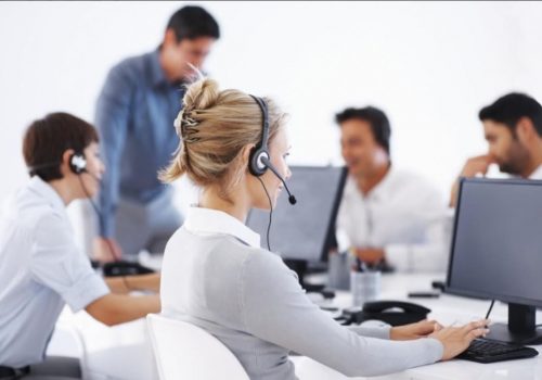 Group of call center employees - article about the evolution of call centers