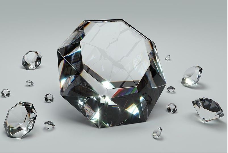 Reason Why Diamonds Are Synonymous To Power & How to Choose One - 1