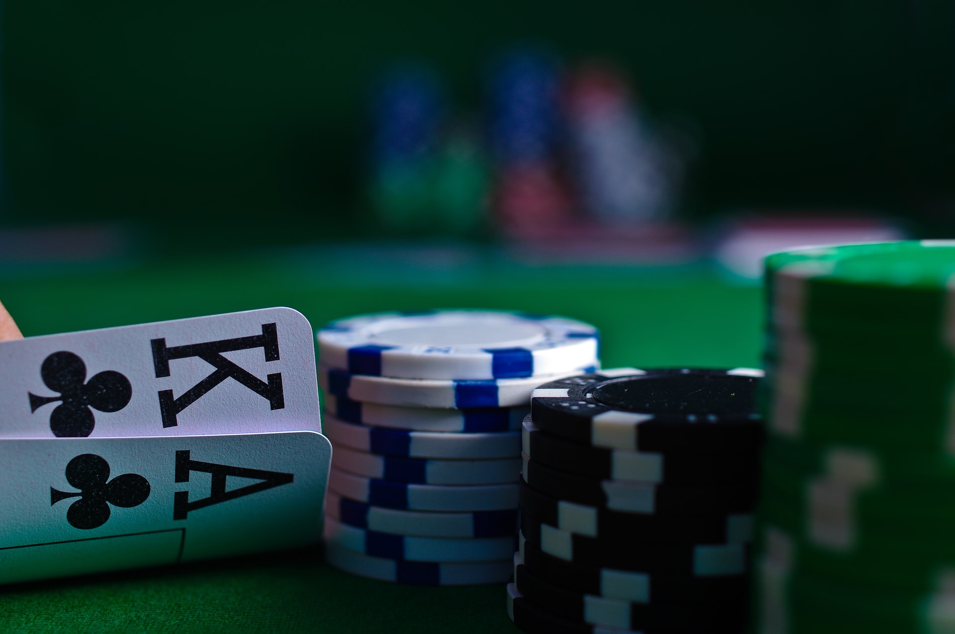 4 advantages of an online casino over a land-based one - market business news